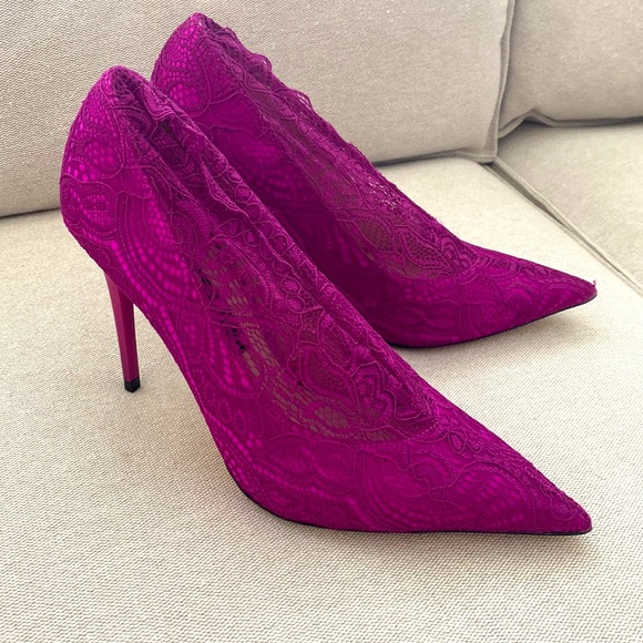 Zara lace fuchsia heels - Picture 3 of 5